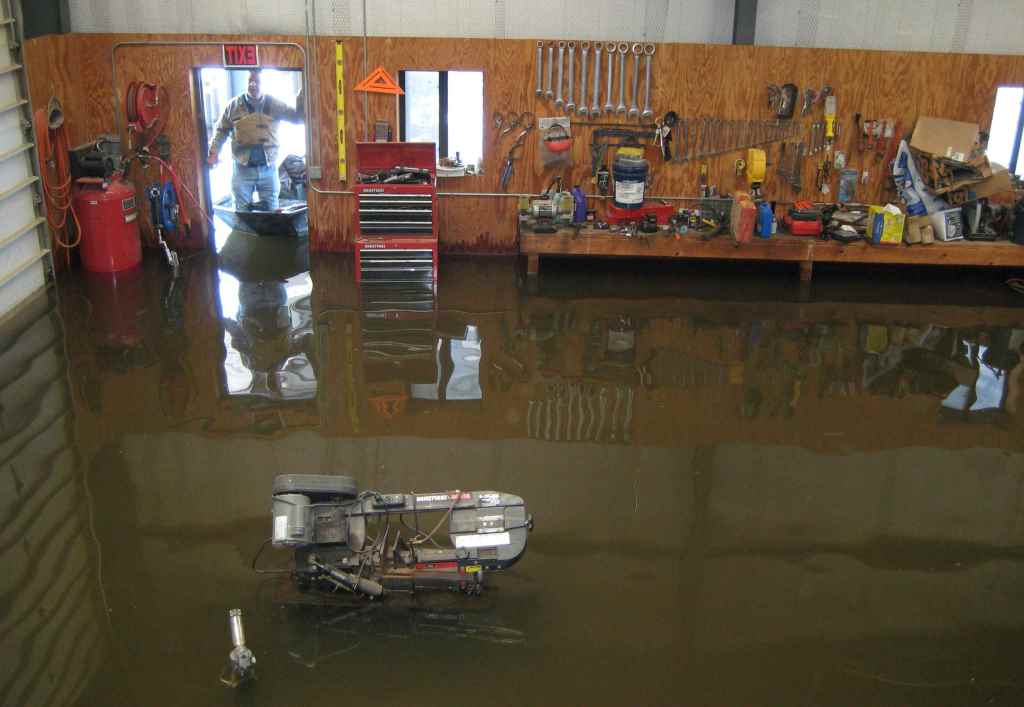 flood inside room 2